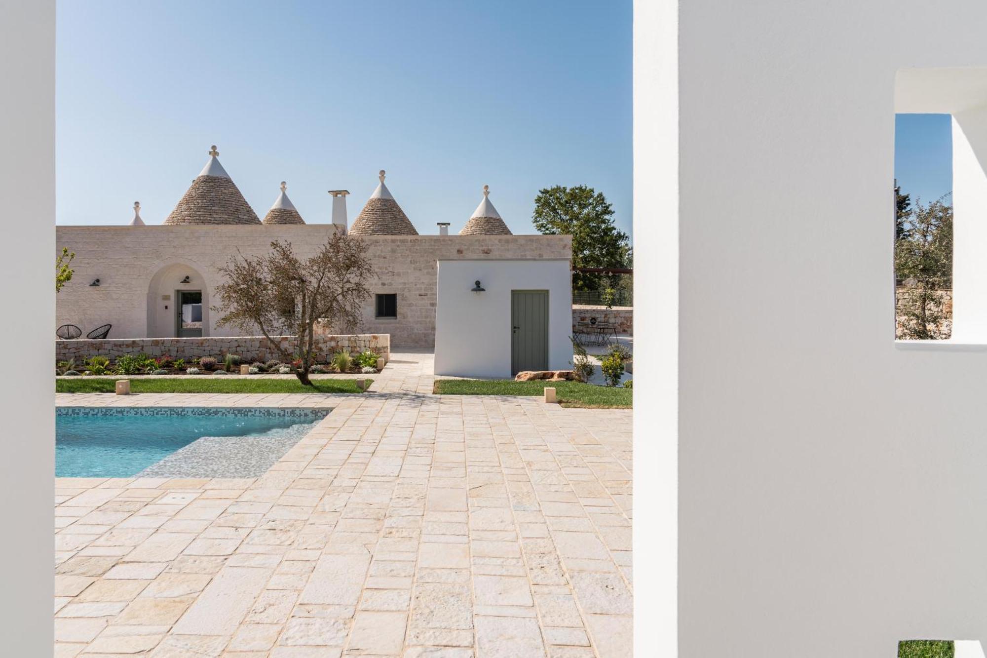 Trullo Jale - Boutique Apartments Ostuni Dış mekan fotoğraf