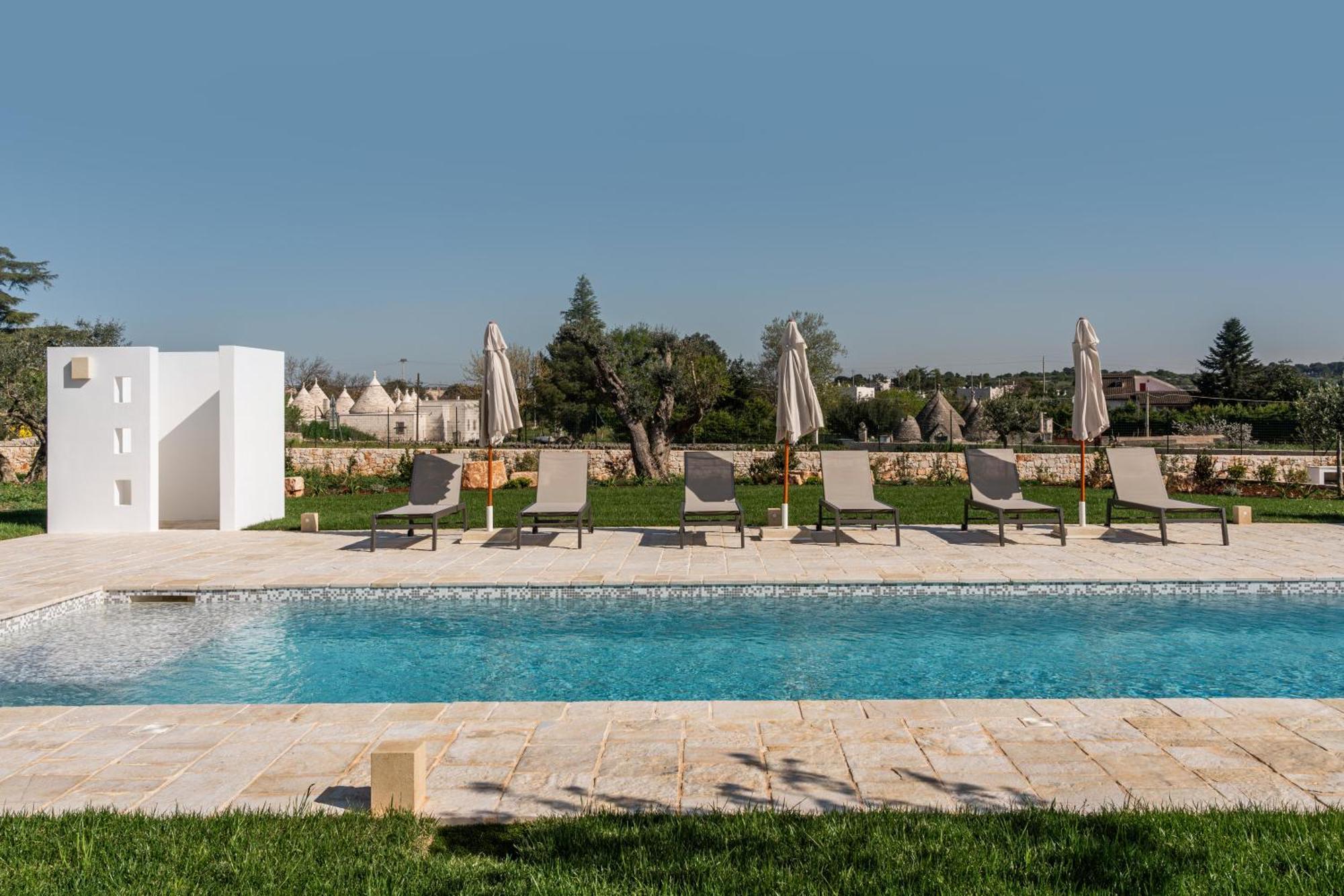 Trullo Jale - Boutique Apartments Ostuni Dış mekan fotoğraf