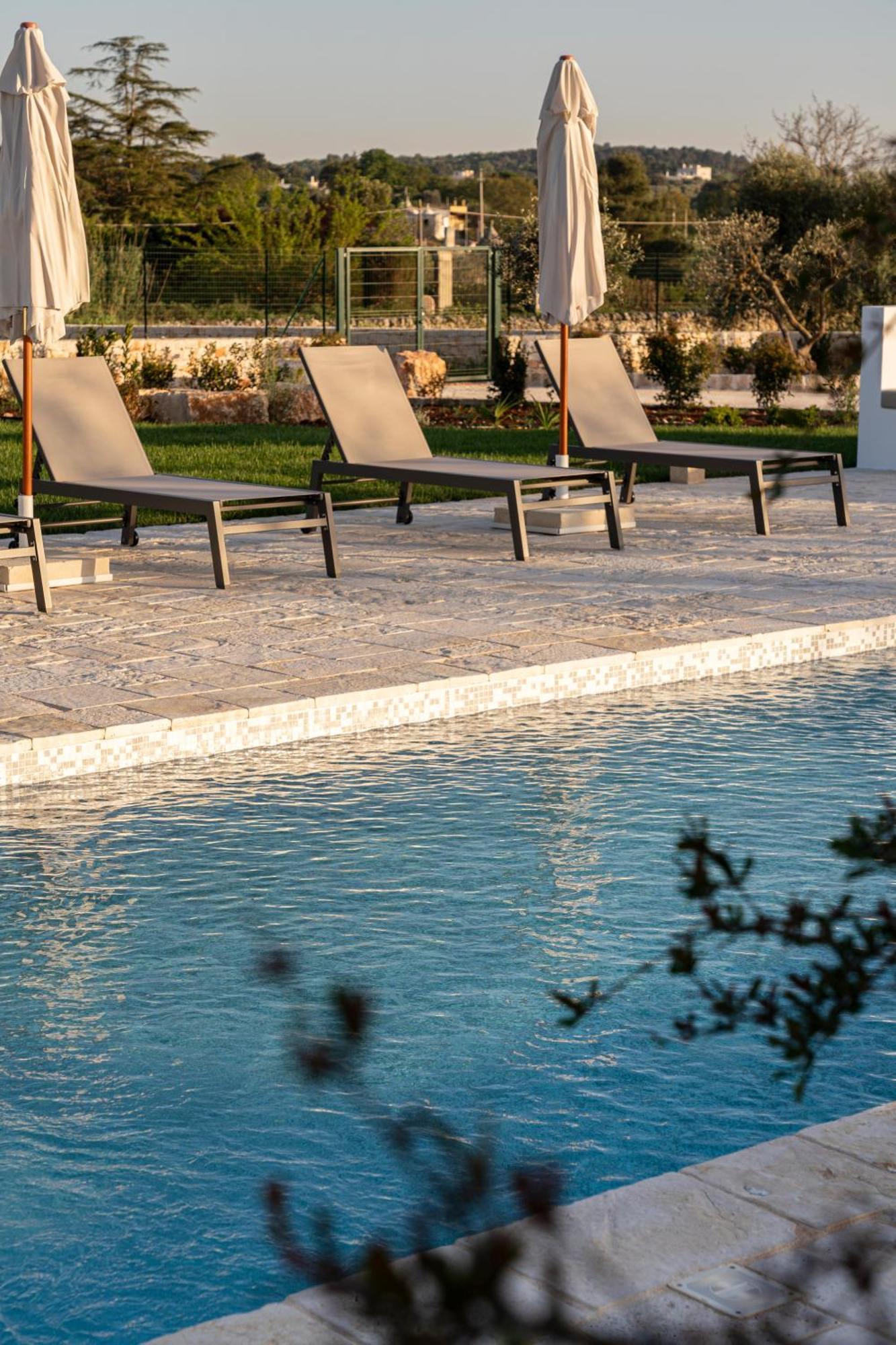 Trullo Jale - Boutique Apartments Ostuni Dış mekan fotoğraf