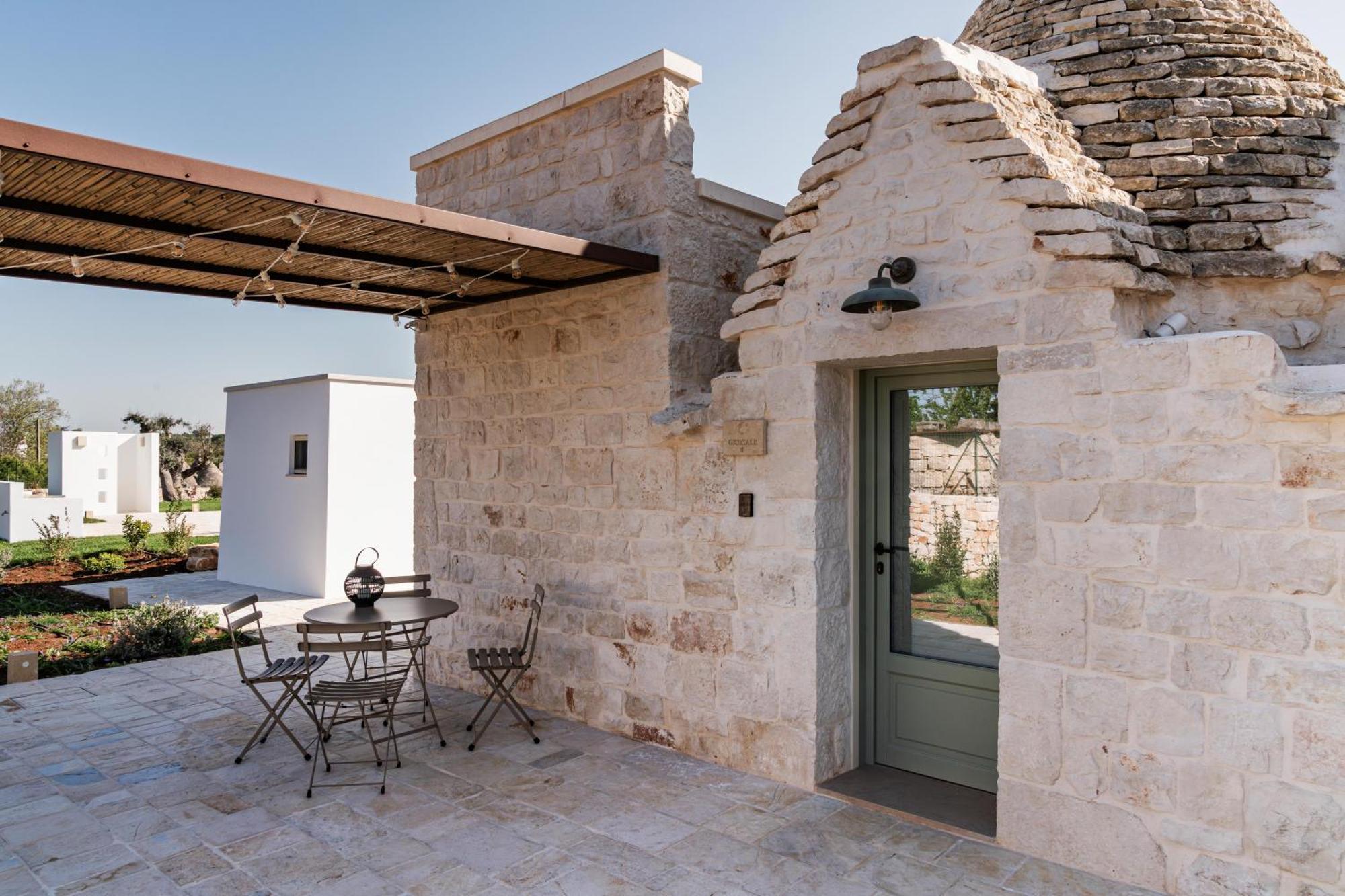 Trullo Jale - Boutique Apartments Ostuni Dış mekan fotoğraf