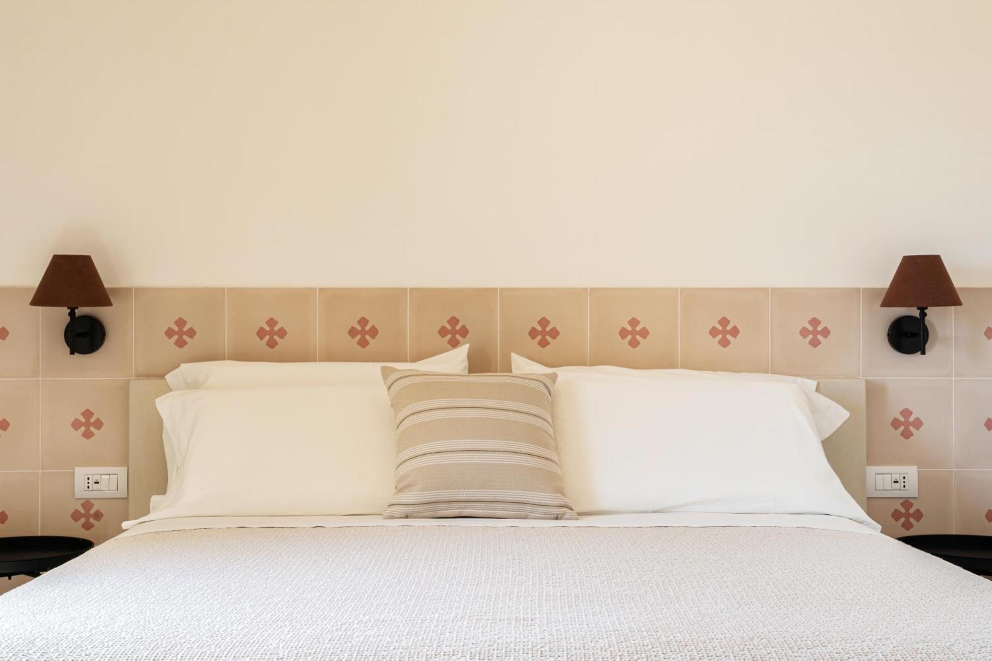 Trullo Jale - Boutique Apartments Ostuni Dış mekan fotoğraf