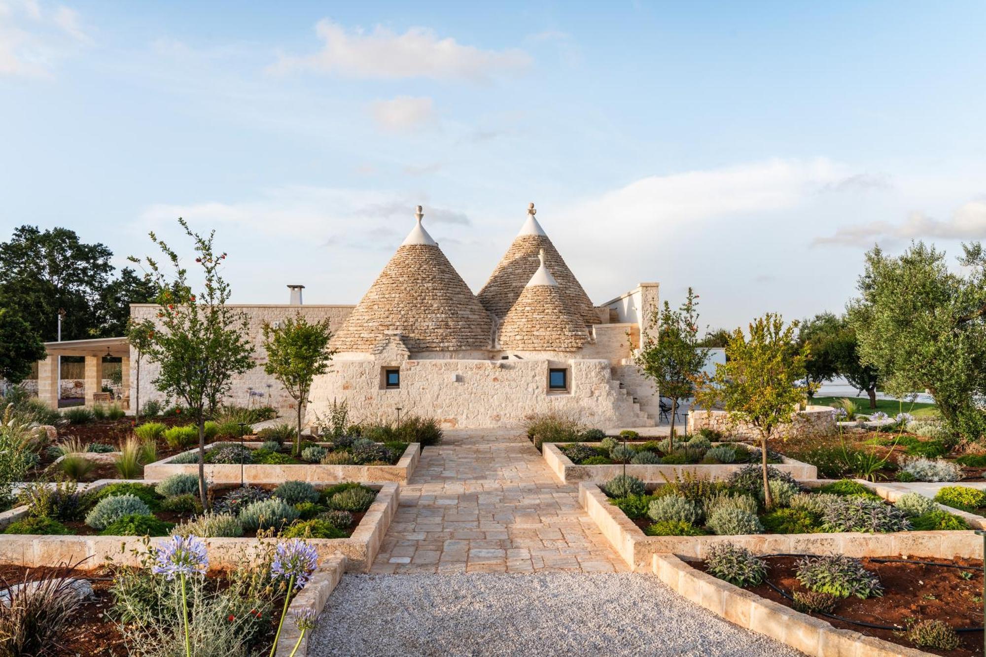 Trullo Jale - Boutique Apartments Ostuni Dış mekan fotoğraf