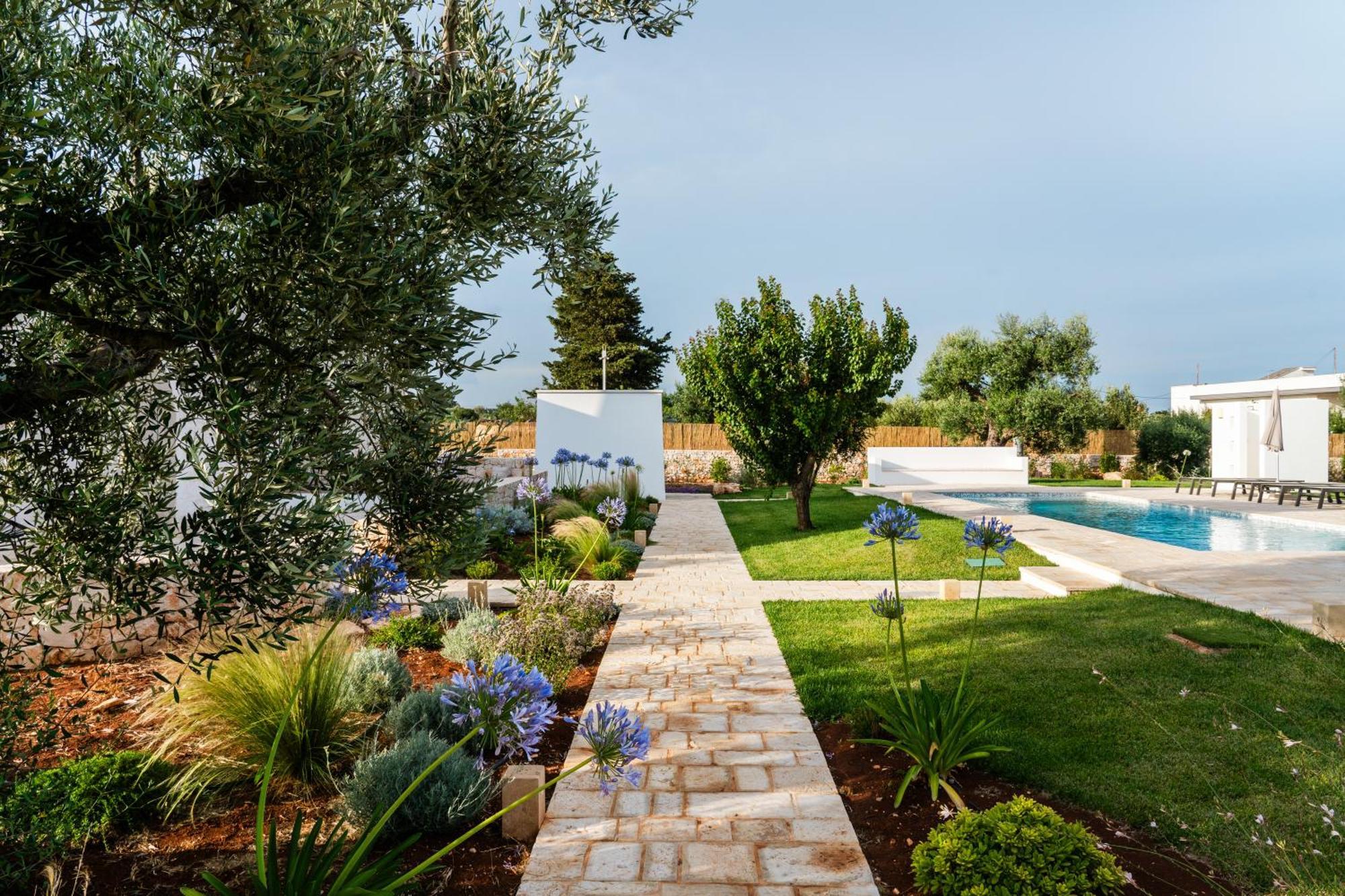 Trullo Jale - Boutique Apartments Ostuni Dış mekan fotoğraf