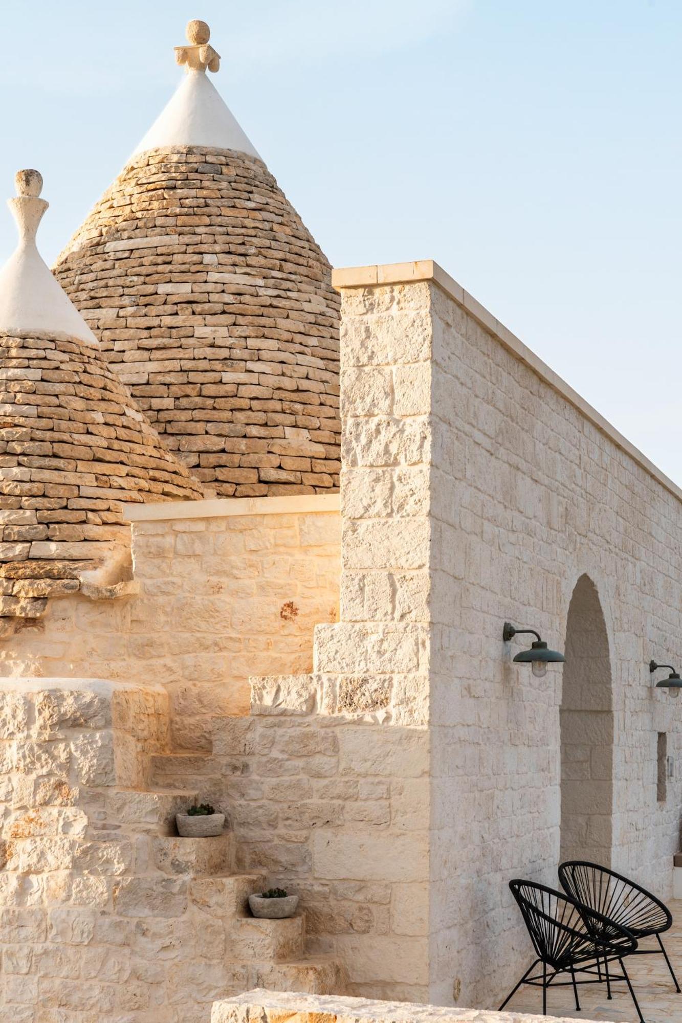 Trullo Jale - Boutique Apartments Ostuni Dış mekan fotoğraf