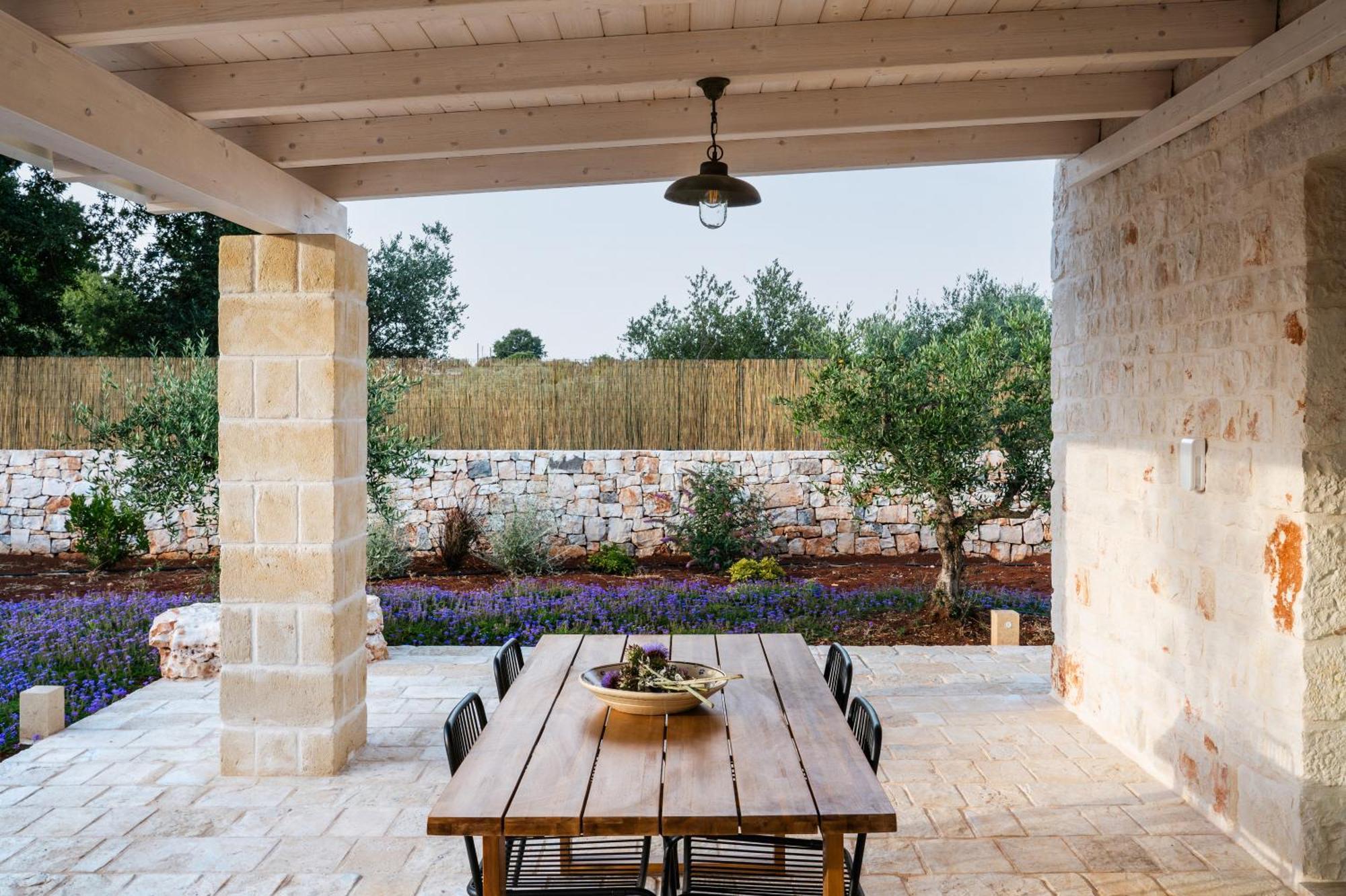 Trullo Jale - Boutique Apartments Ostuni Dış mekan fotoğraf